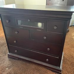 Bedroom Dresser Set