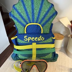 Speedo life jacket w googles