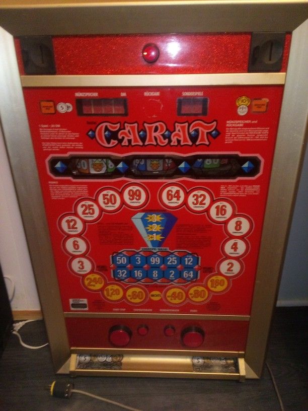 Carat Coin Operated Foreign Slots Machine Untested
