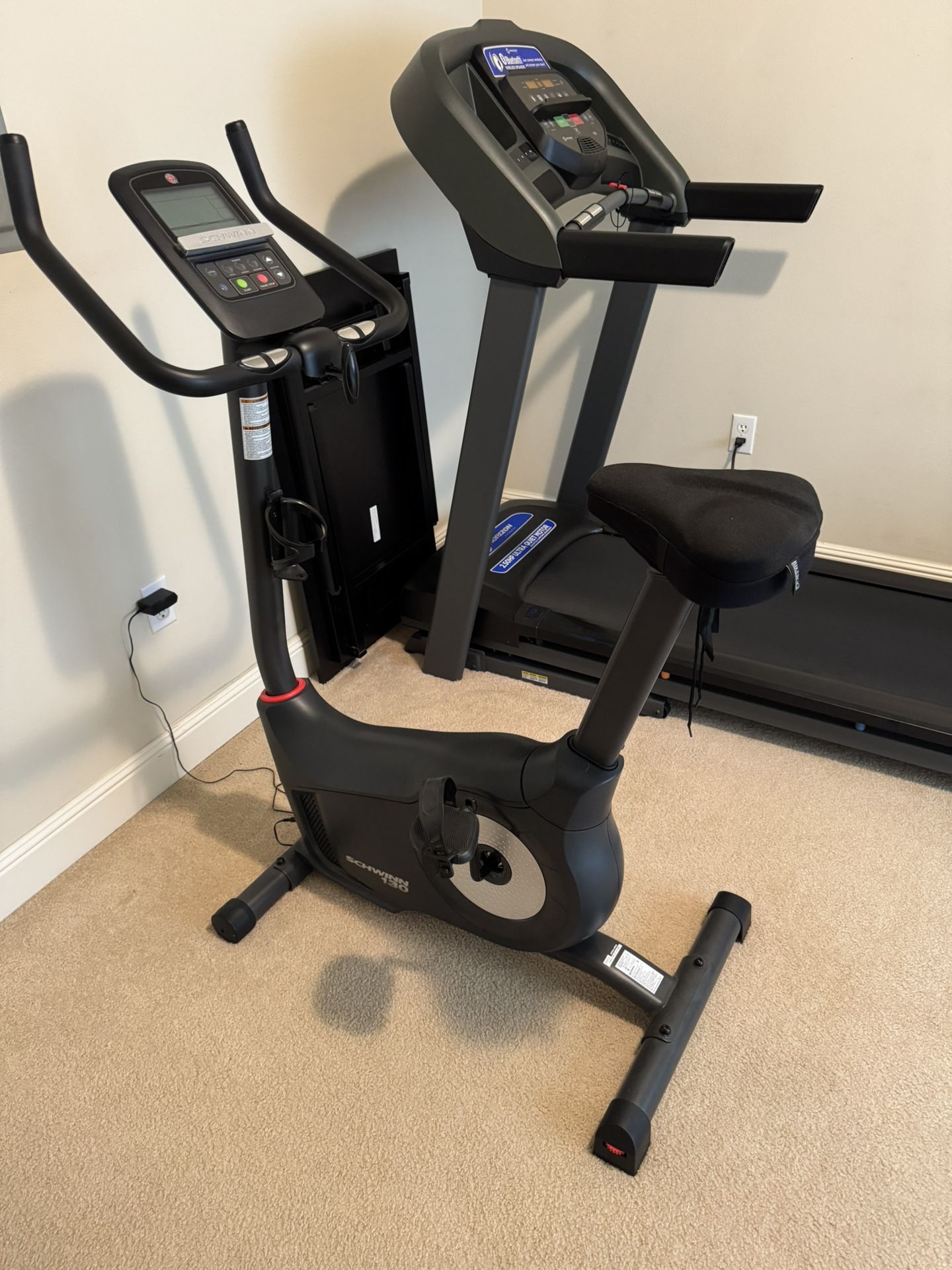 Schwinn 130 Upright Exercise Bike