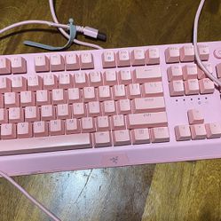Pink RAZOR Gaming Set, Headset, Keyboard, Mouse