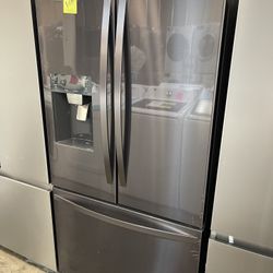 Kenmore Refrigerator 