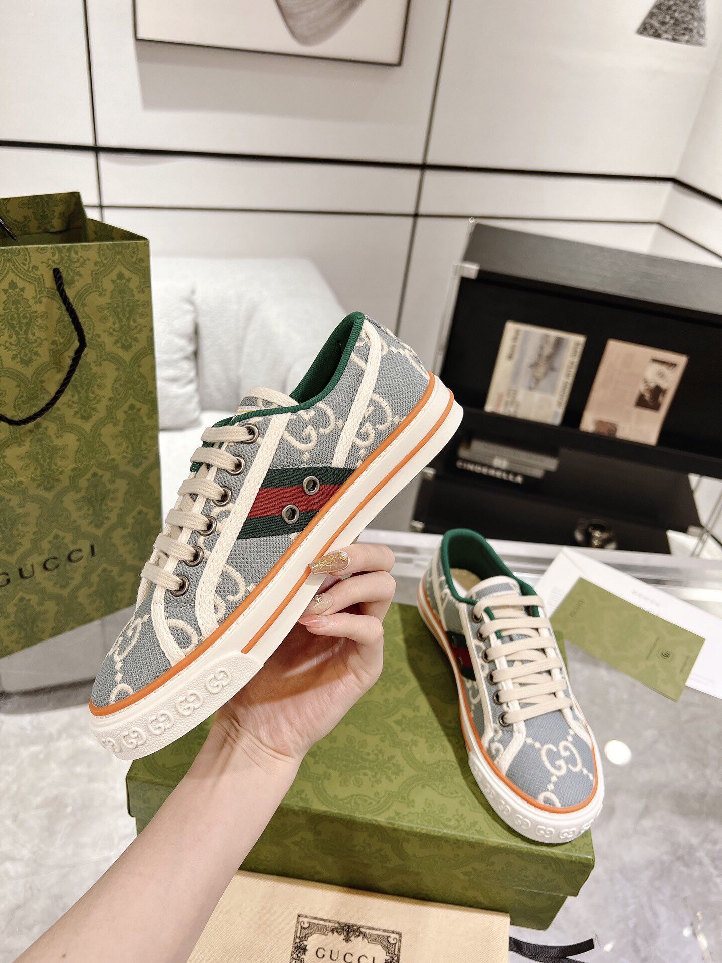 Gucci GG Men’s Shoes With Box 2025