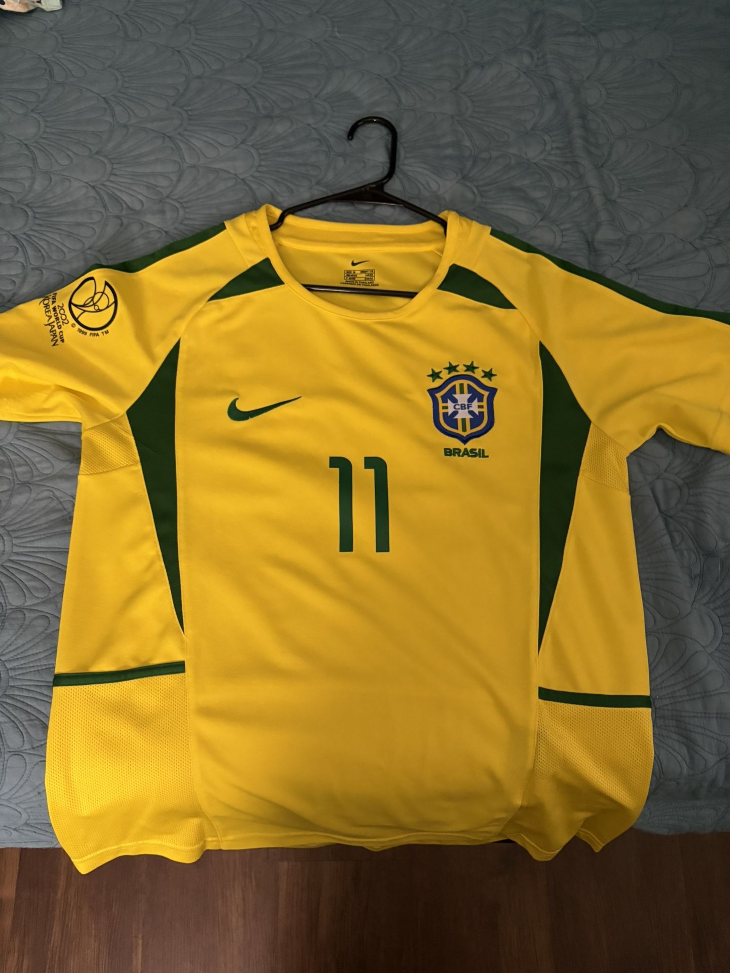 Brazil 2002 Jersey (large)