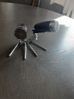 2 vintage Calrad DM-10 dynamic microphone