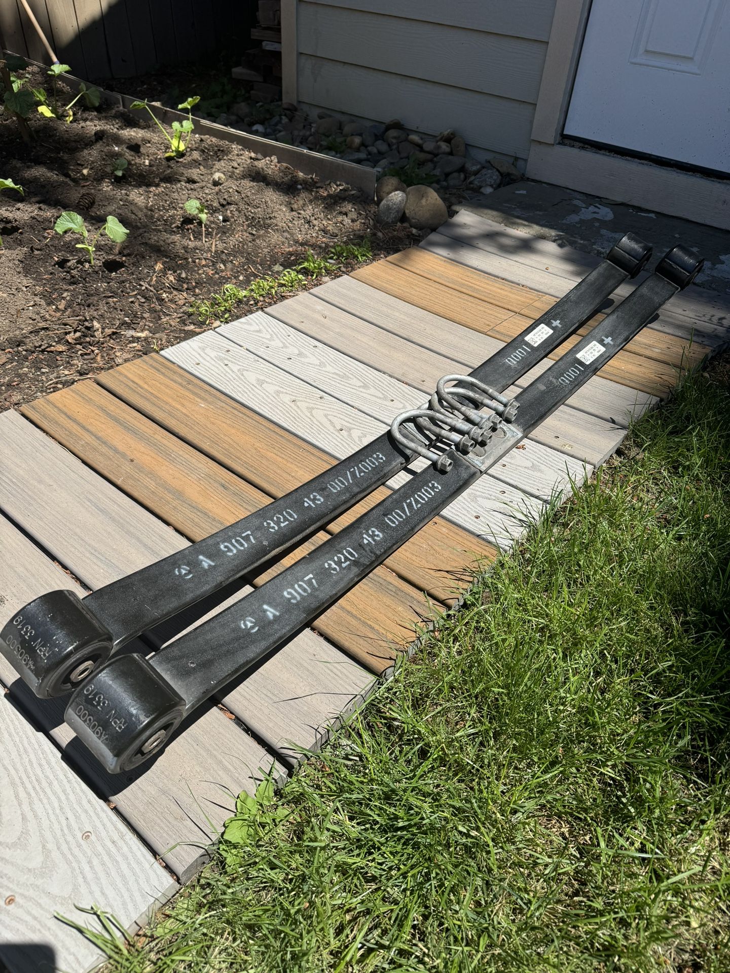 2500 MB Sprinter  2019-2024  Springs Set