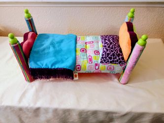Cute Doll Bed with Tassels (Fits 13 inch Dolls or Smaller)