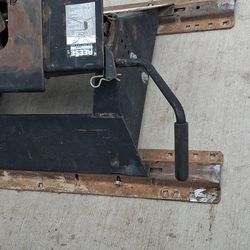 5th Wheel Hitch