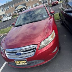 2014 Ford Taurus