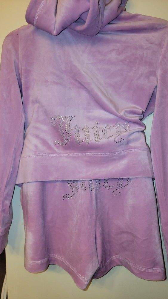 Juicy Couture Dewberry 2 Piece Short Set