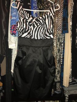 Size 9 dress. Like new