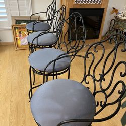 4 Swivel Barstools