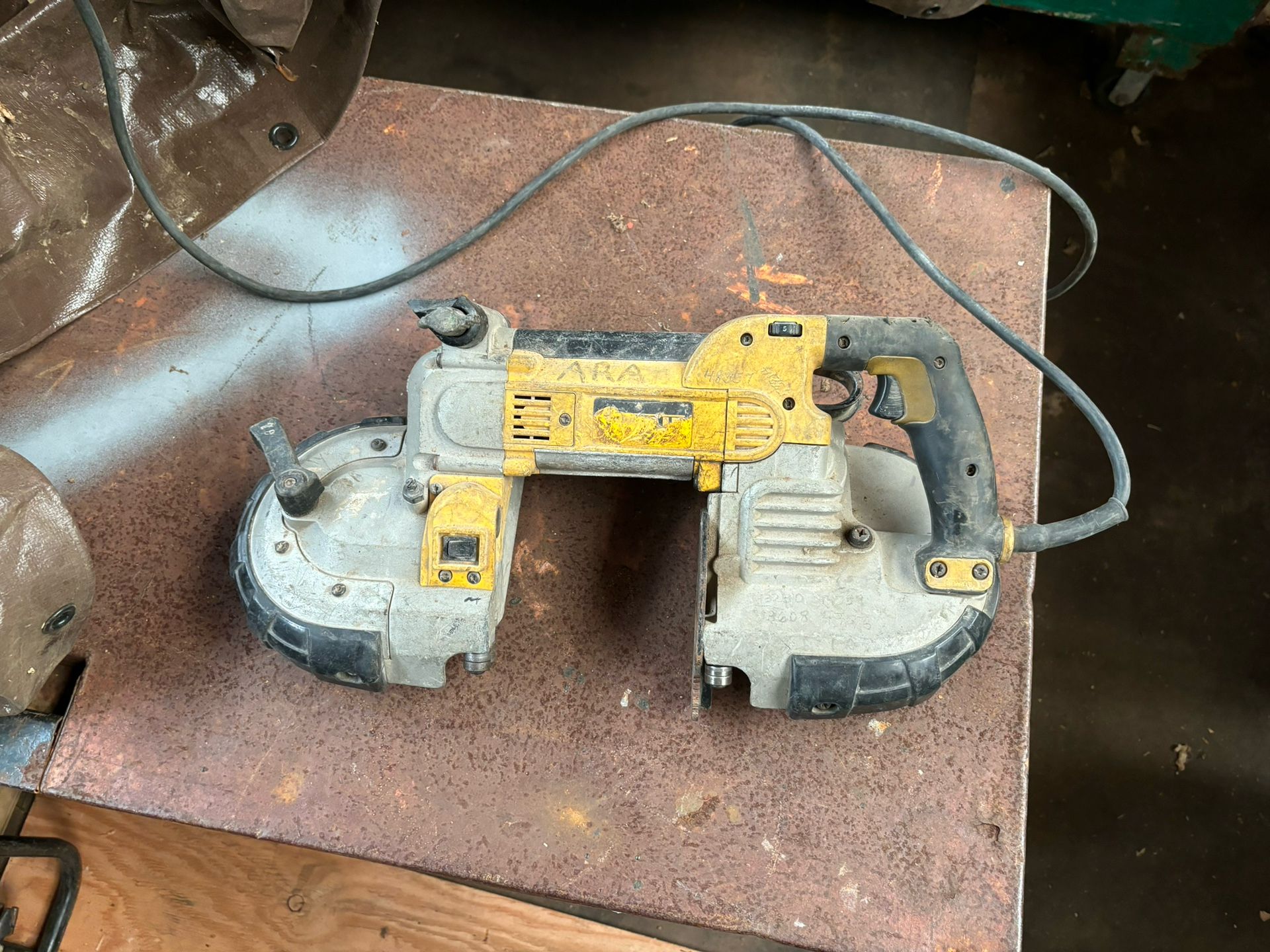 Dewalt Bandsaw