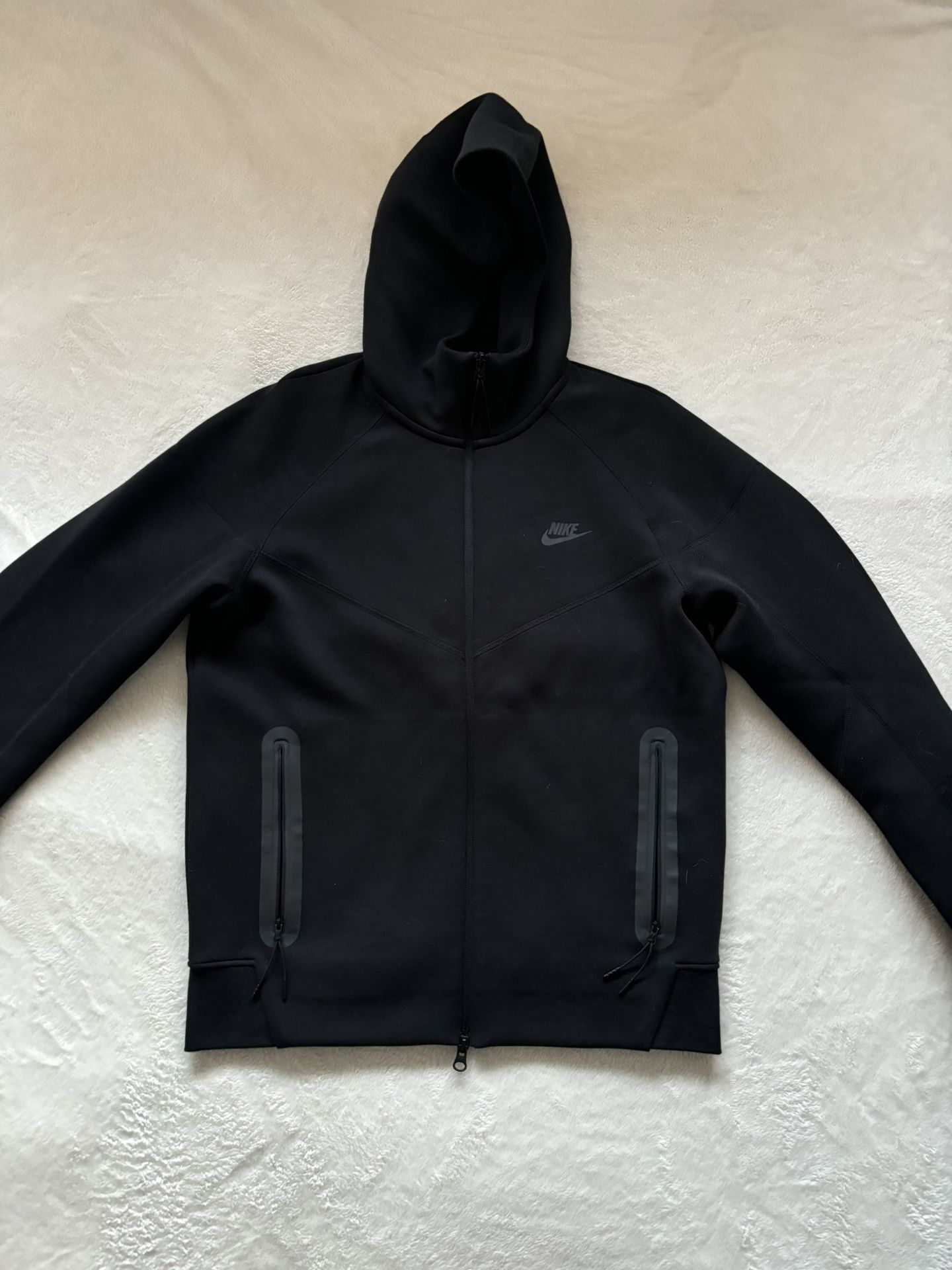 Nike Tech