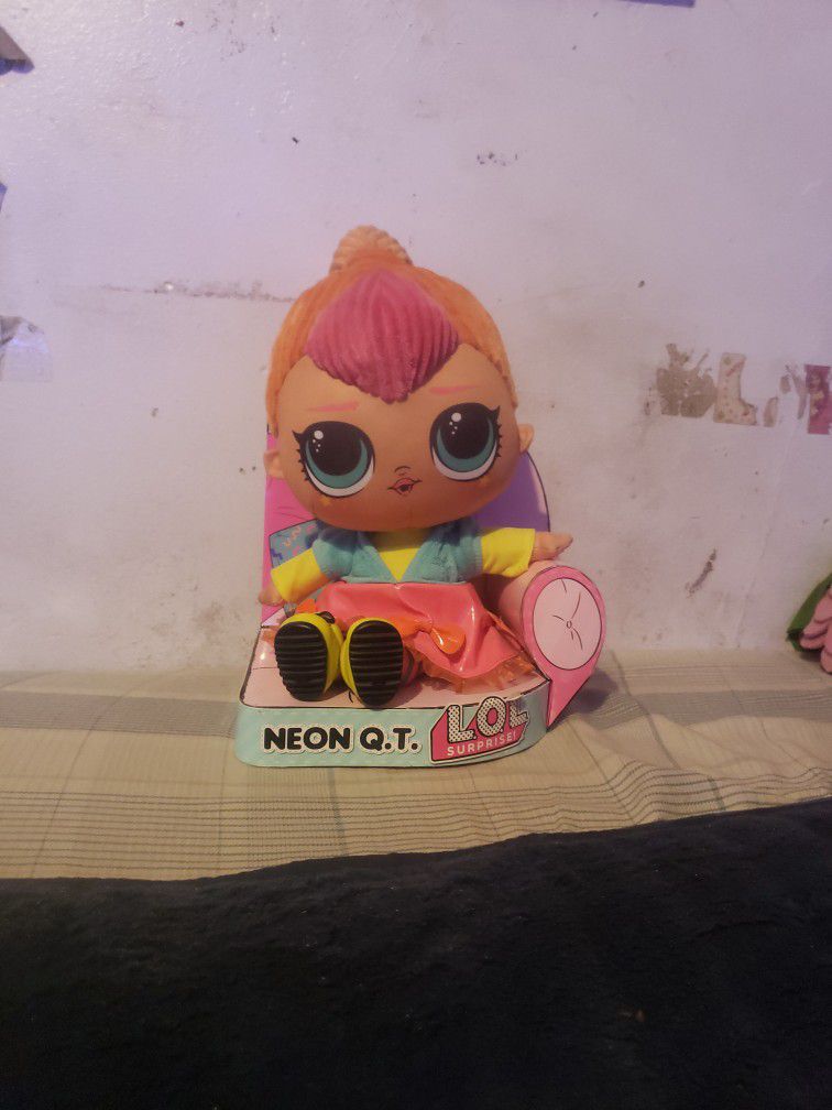 LOL Neon Q.T Plush Doll