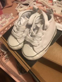 Converse size 1
