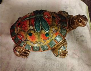 DECORATIVE RESIN TURTLE
