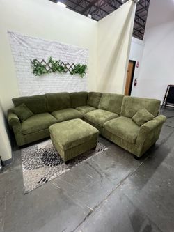 sectional sofa with ottoman