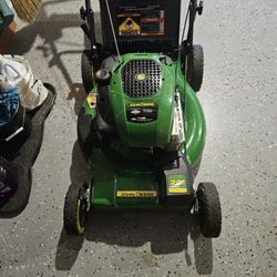 John Deere Self Propelled Mower Like New 