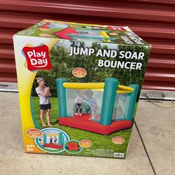 Play Day Jump and Soar Bouncer