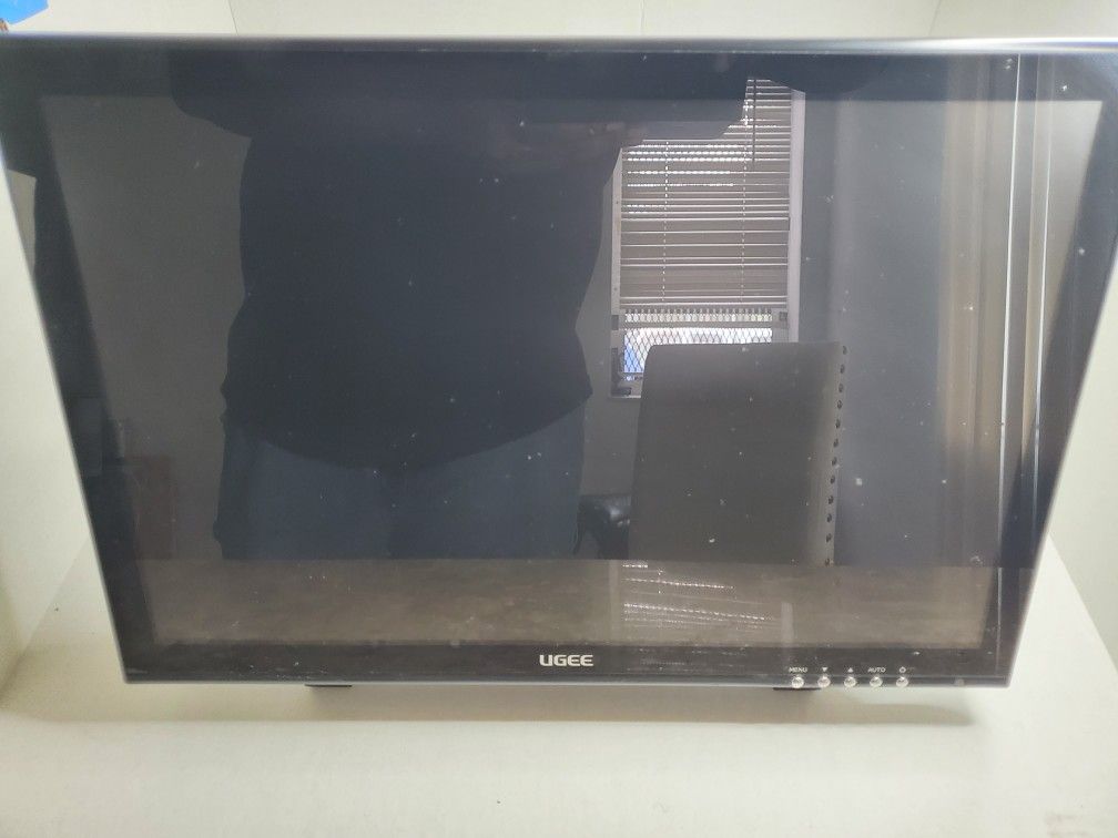 Ugee 19" Digital arts tablet monitor