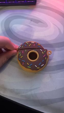 Donut AirPod case