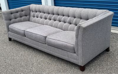 Thomasville Gray Tufted Fabric Sofa