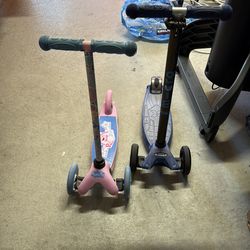 2 Kids scooters