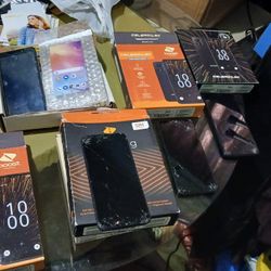 Celero 5G Cellphone Lot