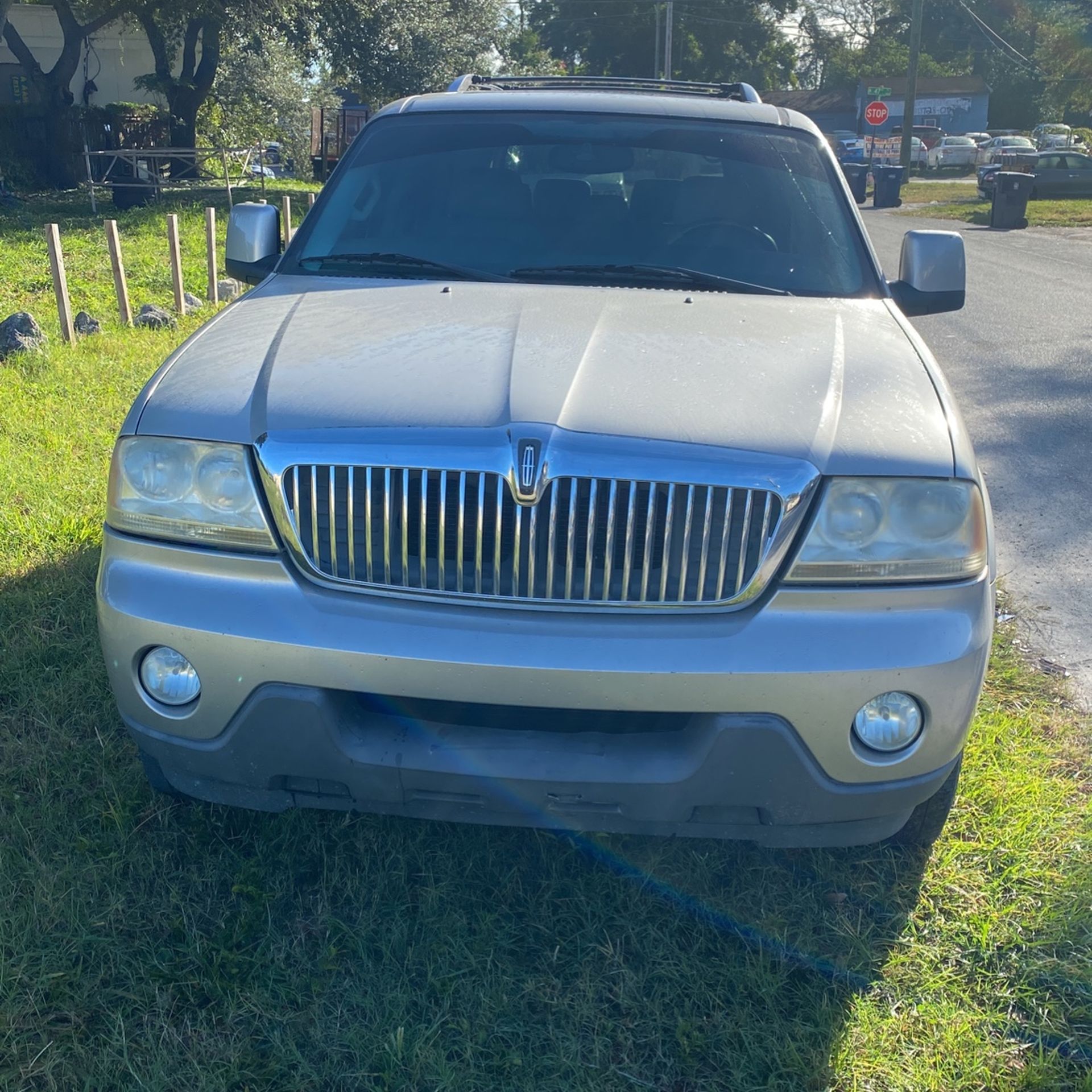 2005 Lincoln Aviator