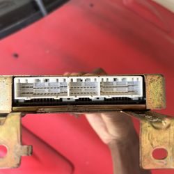 Mitsubishi 3000GT ECU MD190662 – OEM Non-Turbo 3.0L
