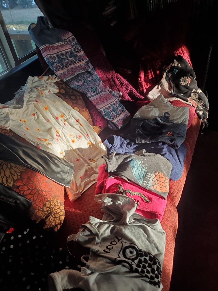 Size 8/10 Girls Clothing Lot