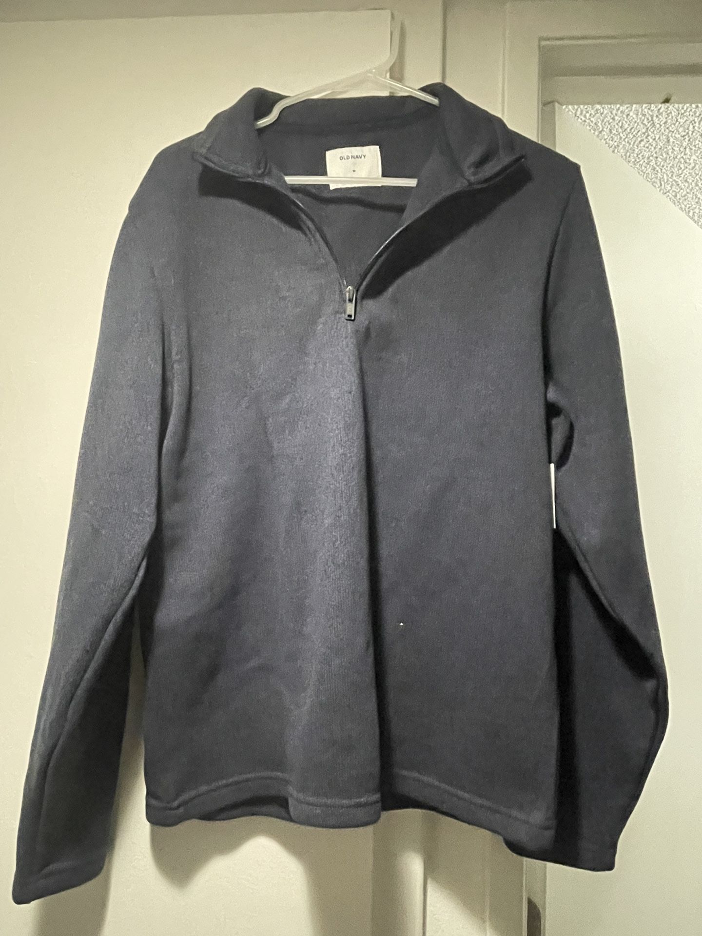 Old Navy Navy Blue Men’s Sweater Size Medium New