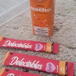 Kitten Formula, Food And Broth