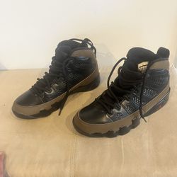 Jordan Retro 9 Olive 