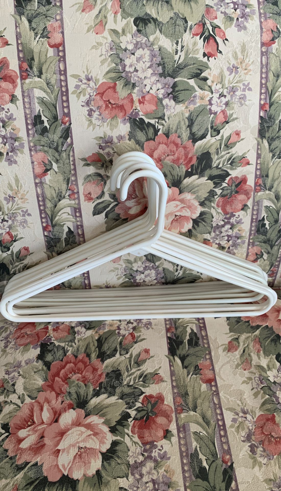 White plastic hangers, 2 sets of 10 , $2 for Each Bundle