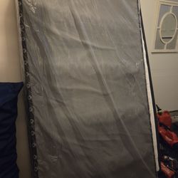 Box Spring 