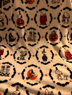 Snoopy Halloween blanket