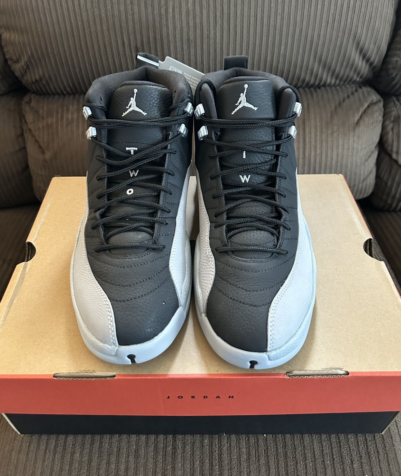 BARONS Jordan 12 ( Size 11)