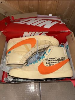 Offwhite blazer hallows eve Sz 12
