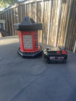 Milwaukee Flood Light 