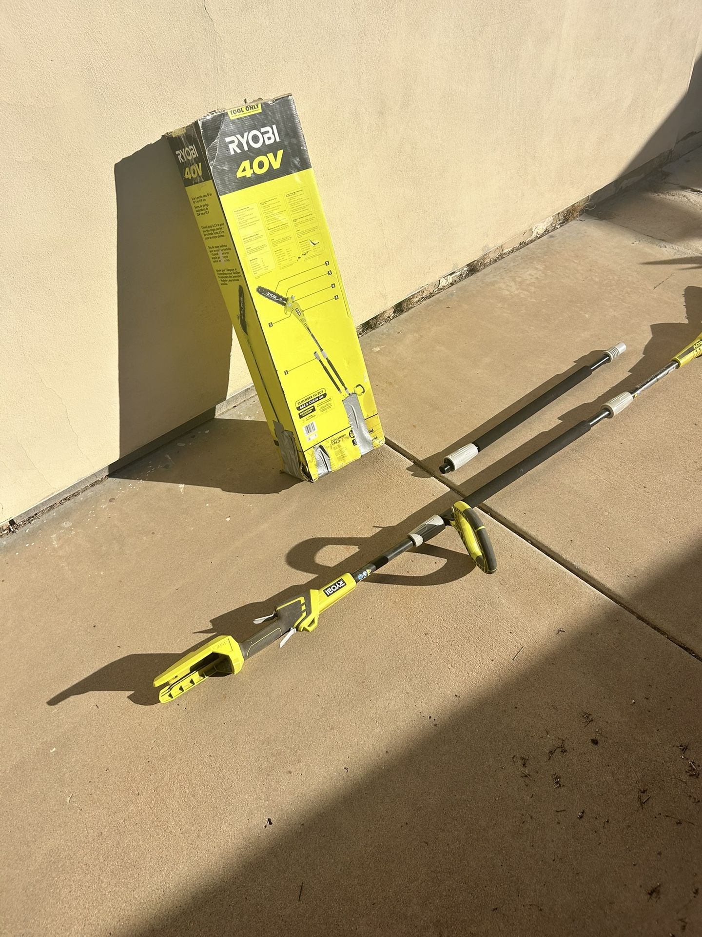 Ryobi Pole Saw 40v W/string Trimmer 18v