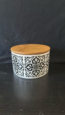 Free cute canister sealed jar black and white with wooden lid porch pick up moving sale check out other listings