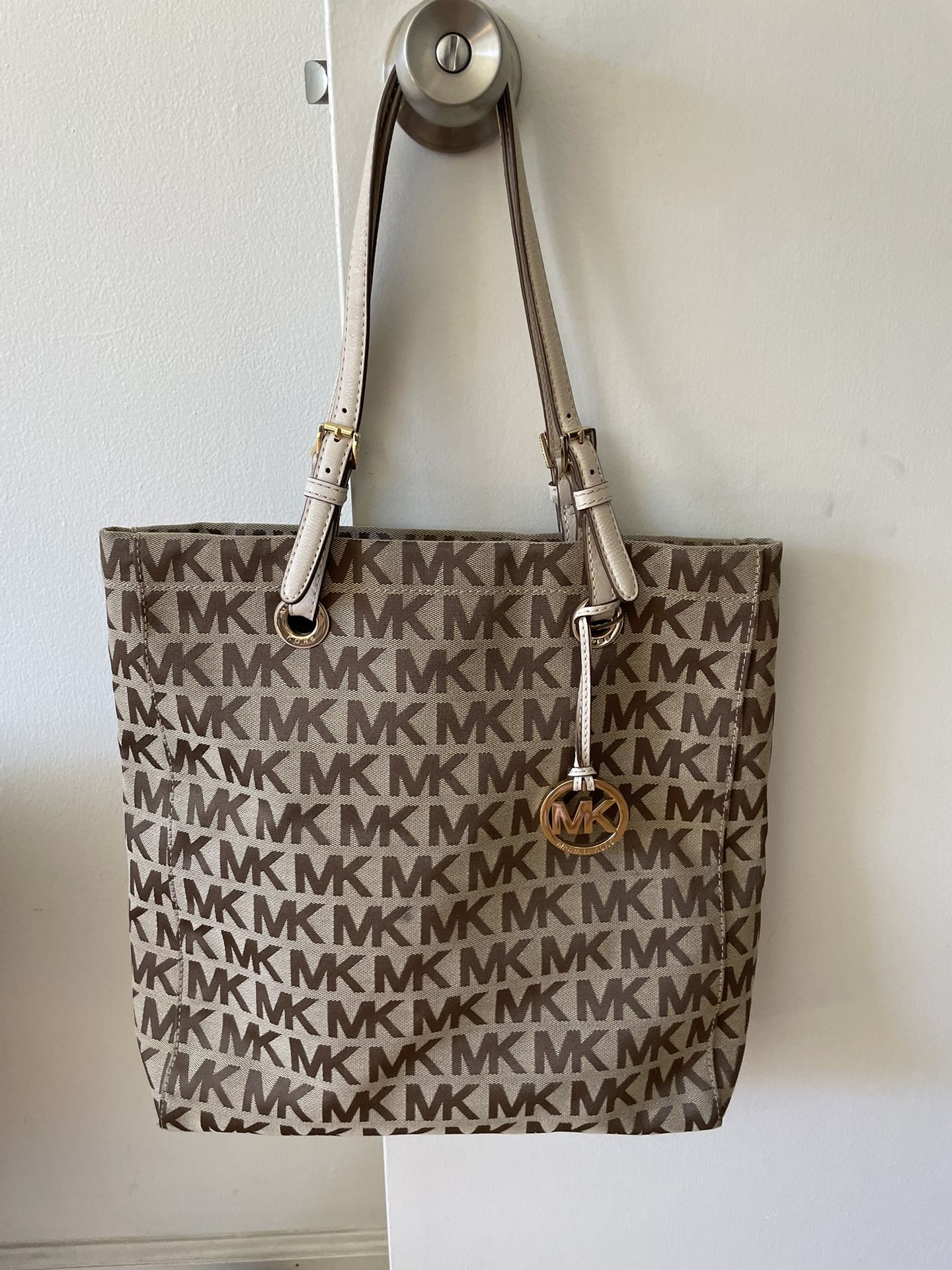 Large Michael Kors Bag