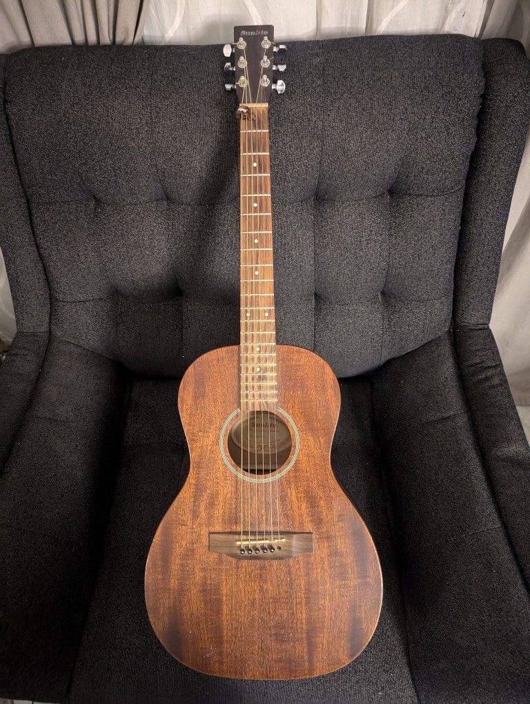 SunLite Parlor Guitar GWT-940