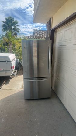 Lg refrigerator