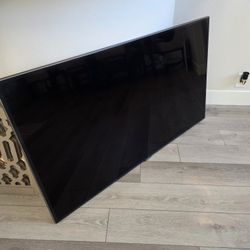 Samsung 60" TV 