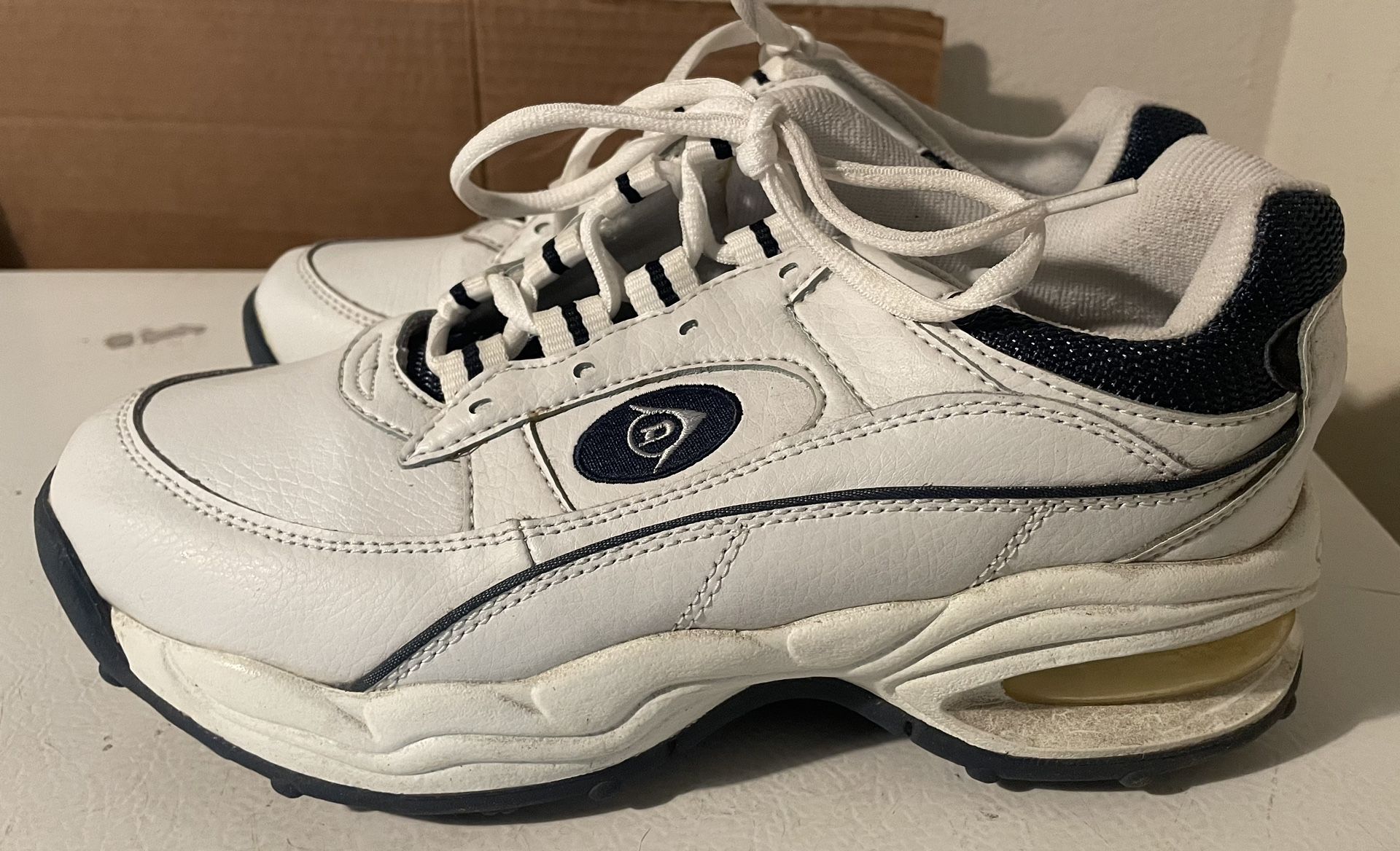 Dunlop Men’s Golf Shoes Size 8 Sneakers Tennis Shoes White