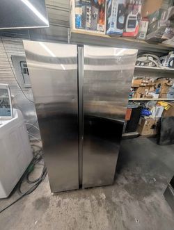 Samsung Refrigerator 28ct