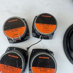 4 Selenium st 304/ Selenium D 250/Audio10 700w   profx 12. $350